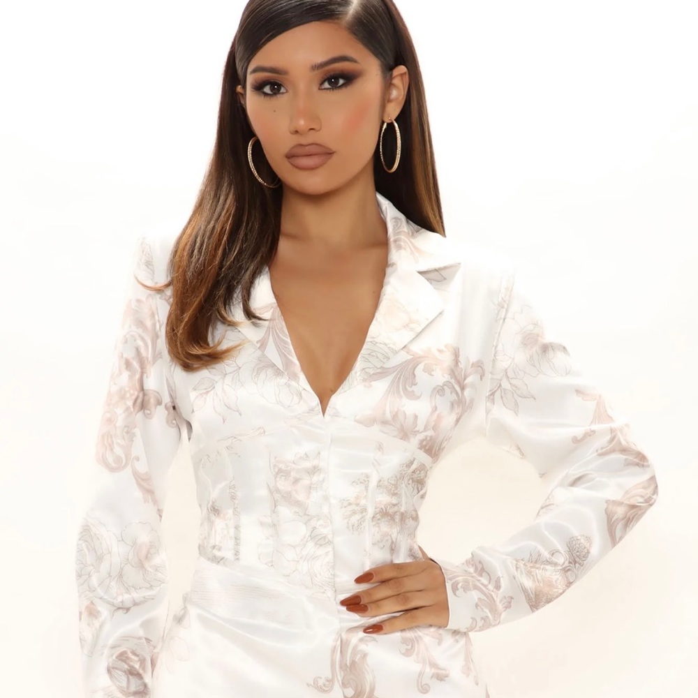 Fashion Nova - Elite Views Satin Blazer Dress (NWT)